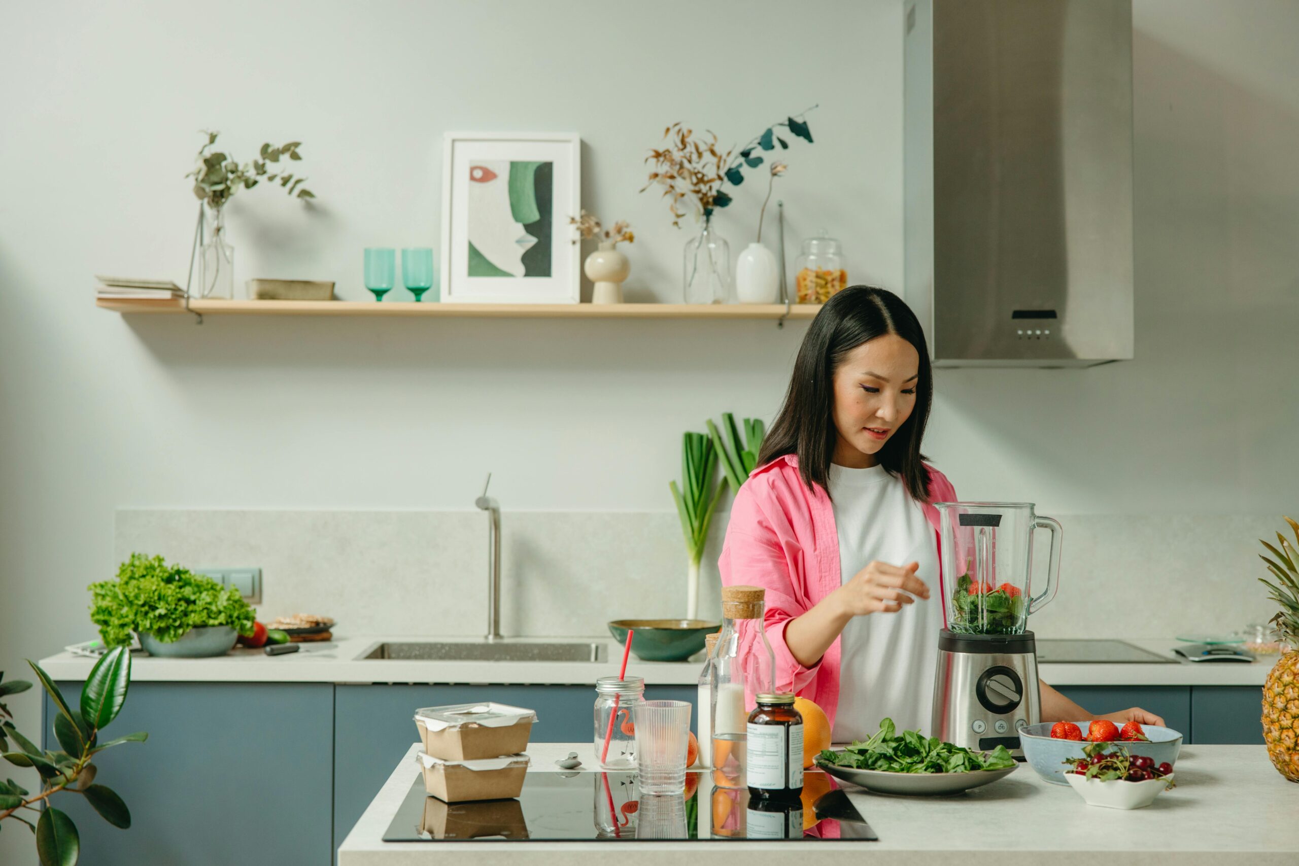 How to approach nutrition mindfully in the new year without extreme diets