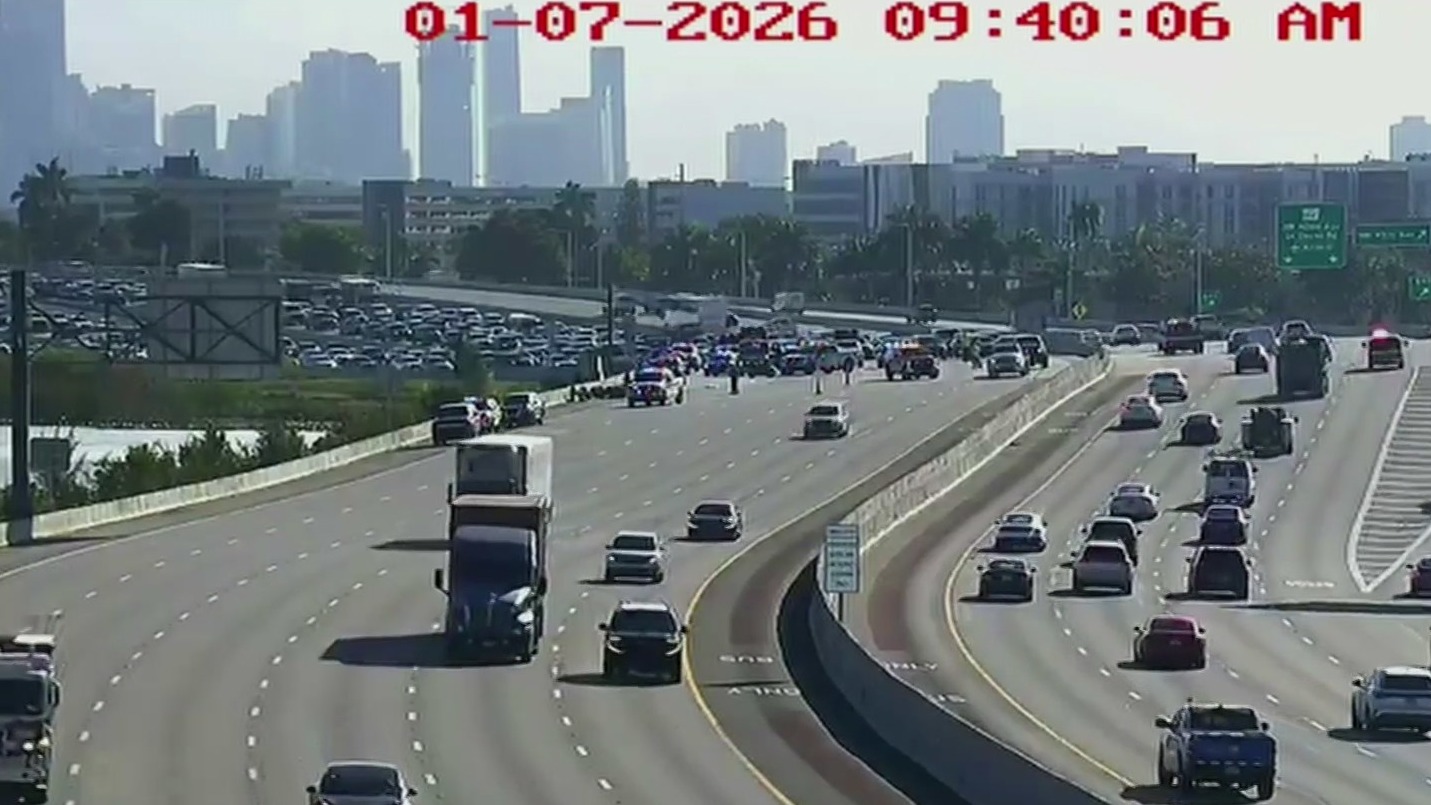 4 motormen hit by SUV in Miami, police say
