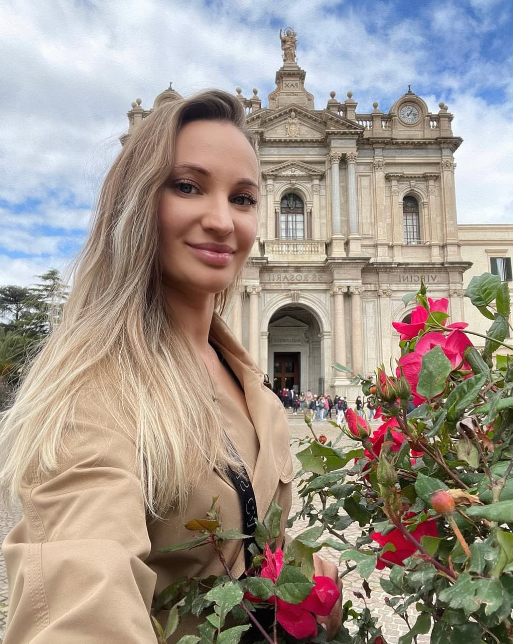 Influencer mom dies at 38 after undergoing plastic surgery