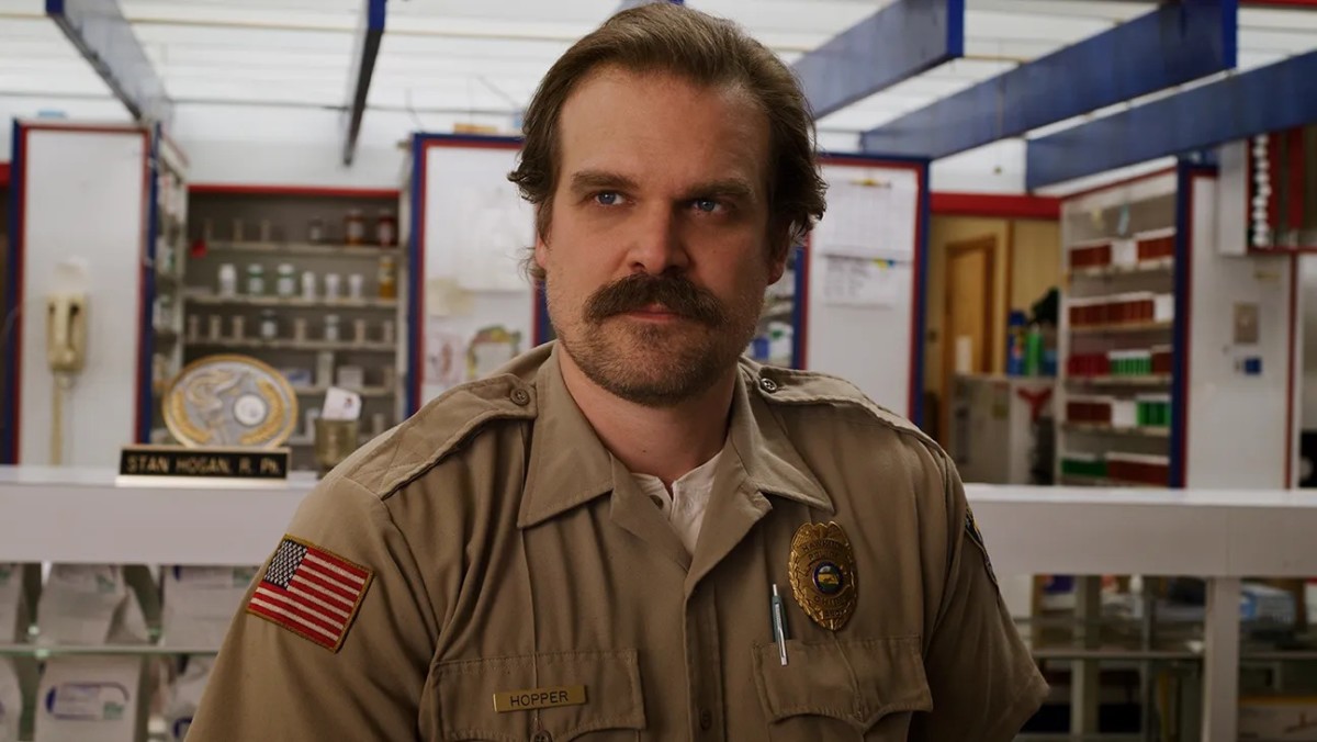 David Harbour exits Star Wars creator's next movie after Stranger(02)