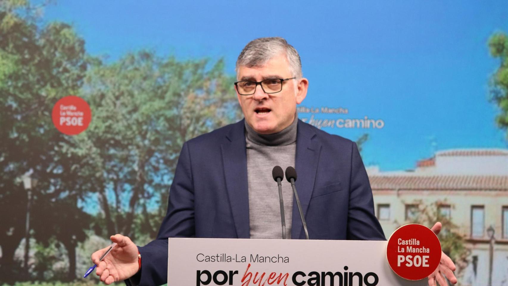 El PSOE de Castilla-La Mancha critica al PP por regalarse una encuesta ...