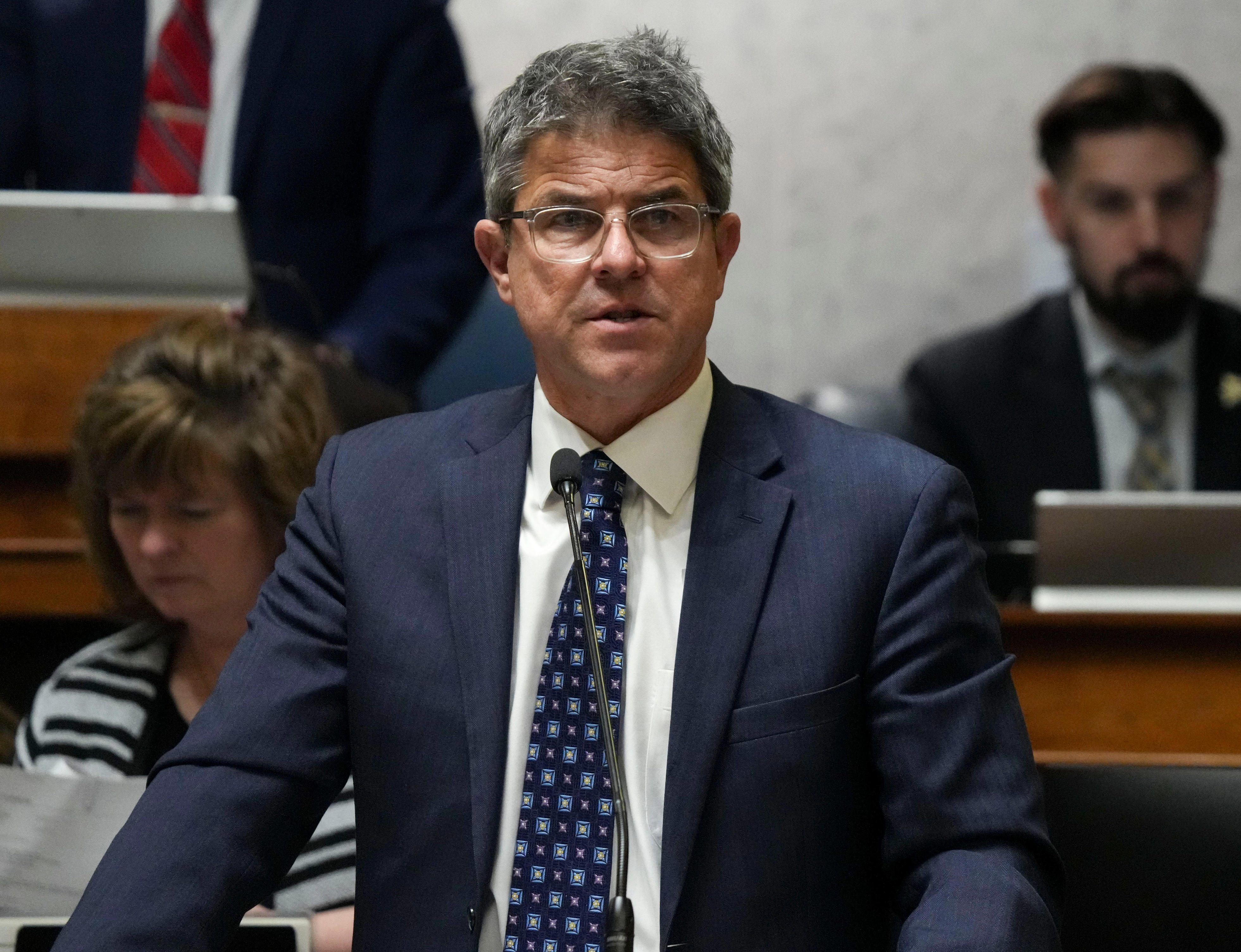 Trump blames Indiana for failing to fight against Democratic redistricting<br><br>