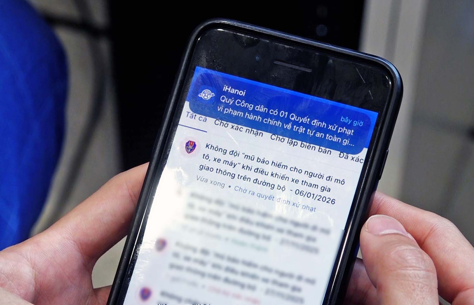 Người dân dễ dàng nộp phạt nguội qua iHanoi