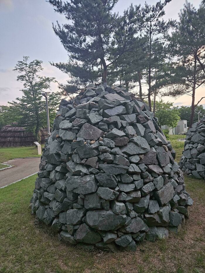 ‘When You See It’: 28 Perfectly Camouflaged Things That Take Ages To Find