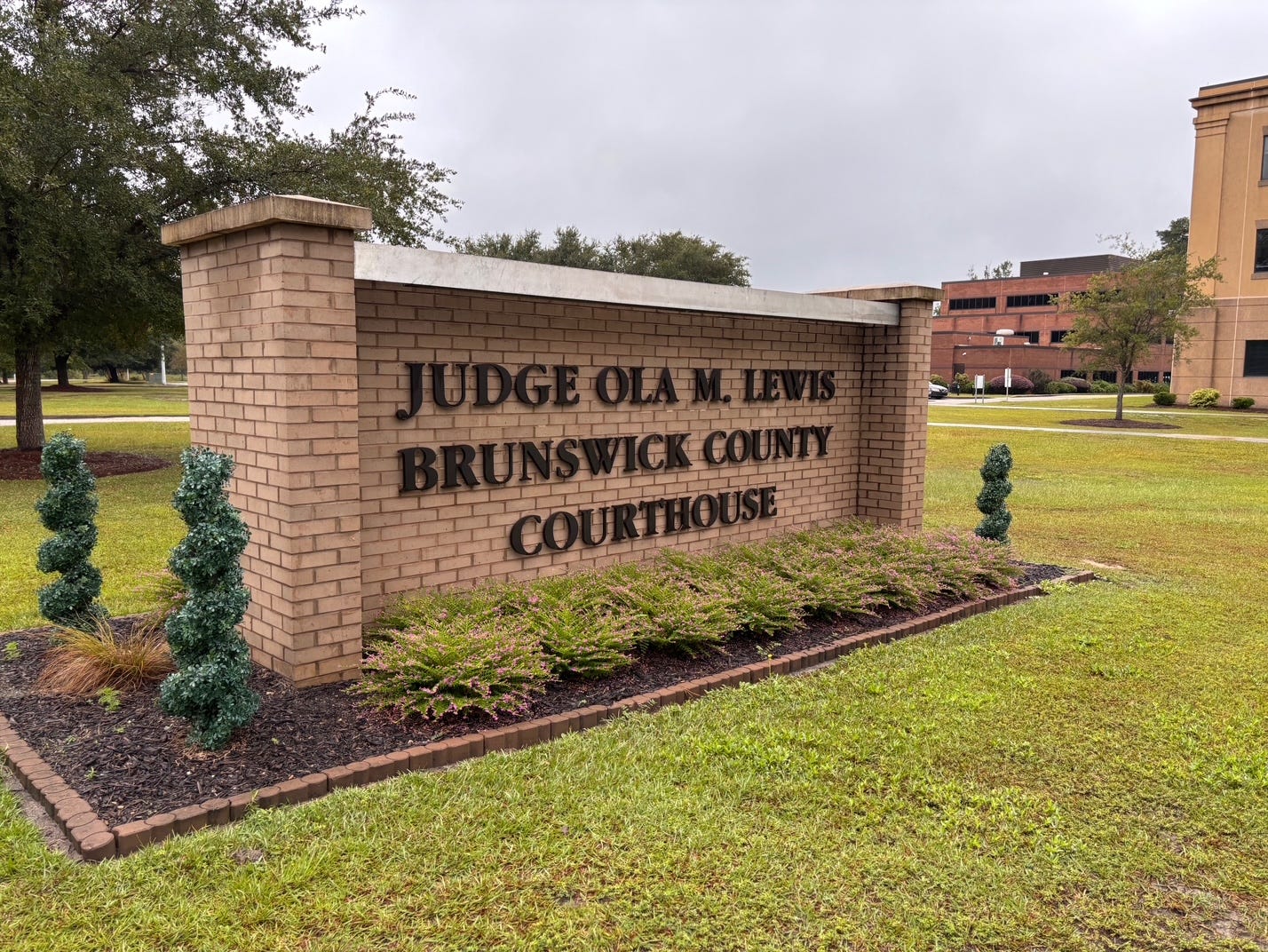 Woman charged with attempted murder in Brunswick County