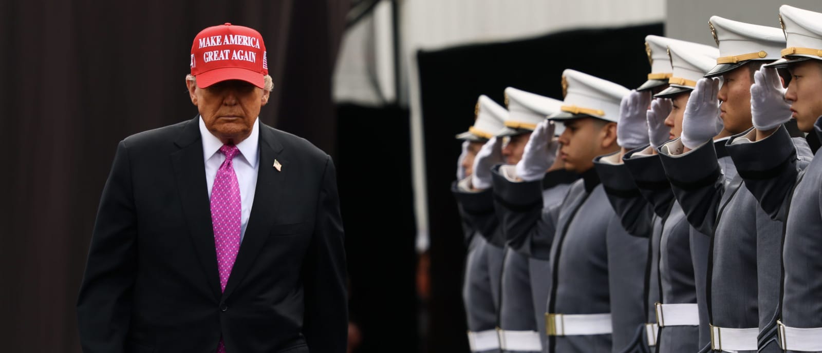 Trump demands record $1.5 trillion defense spending to build 'dream ...