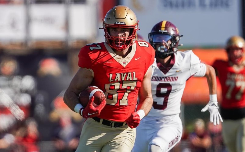 A Rouge et Or offensive player will be scouted by the NFL and the CFL