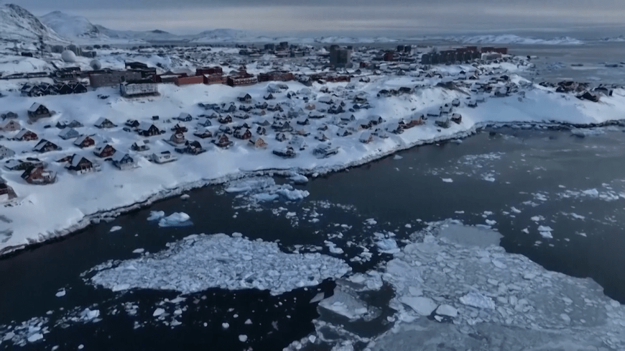 VT professor talks US and Greenland