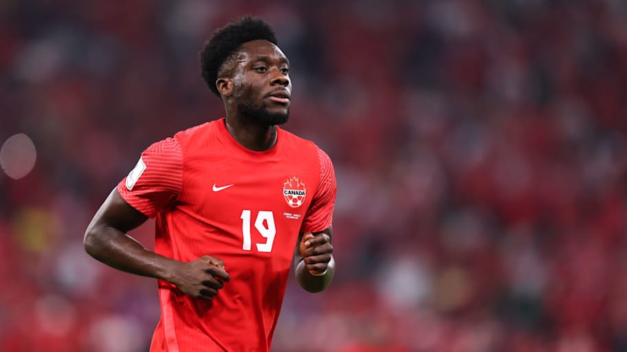 Alphonso Davies é o grande destaque da seleção canadense | Robbie Jay Barratt - AMA/GettyImages