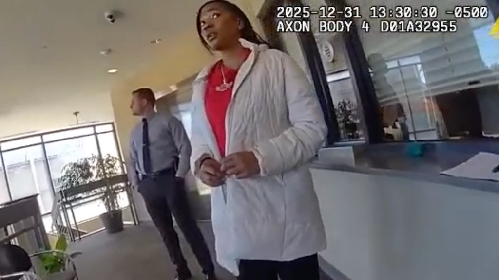 Georgia teen arrested after allegedly scamming ex-boyfriend out of ...