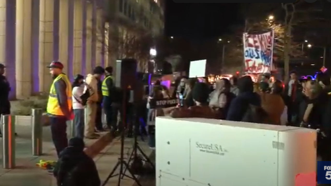Dozens gather in DC to protest after woman shot, killed by ICE agent in ...
