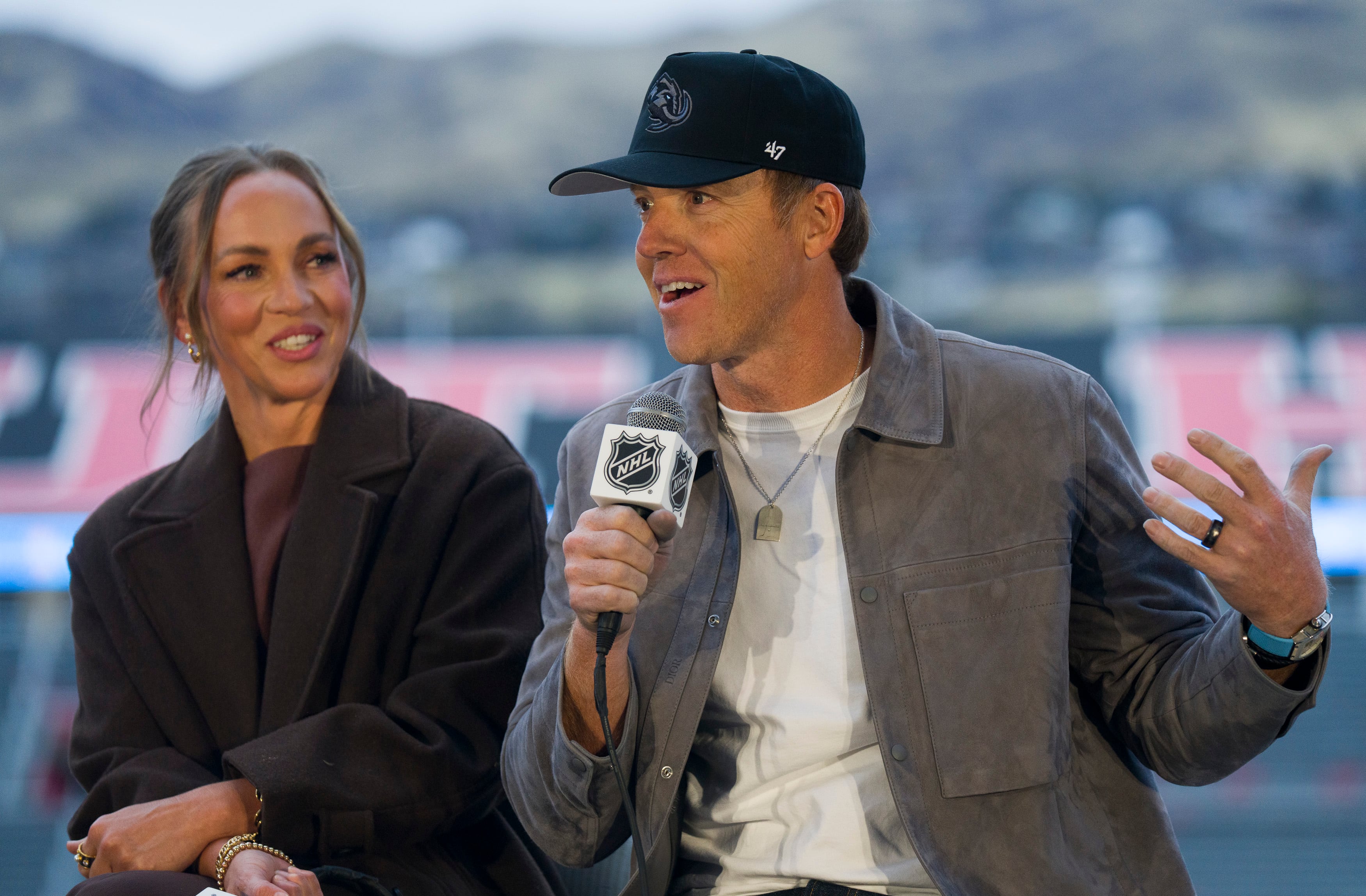 Ryan Smith’s 'NIL donation' to Utah: Outdoor hockey is coming to Rice ...
