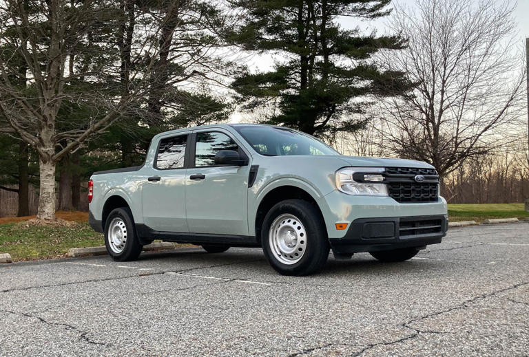 Ford is throwing its hat into the ring alongside Rivian and making an ...