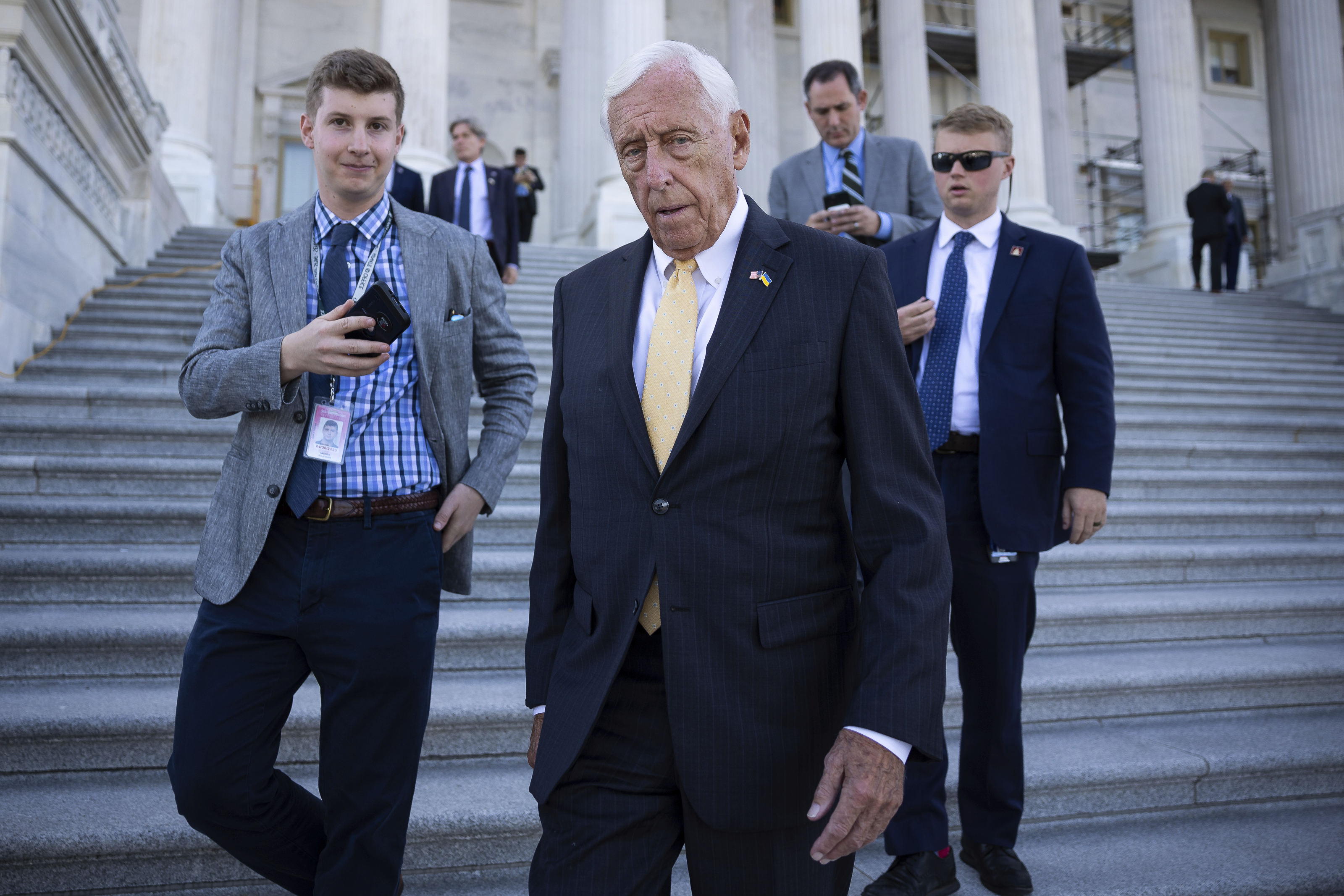 Steny Hoyer set to announce retirement from Congress<br>