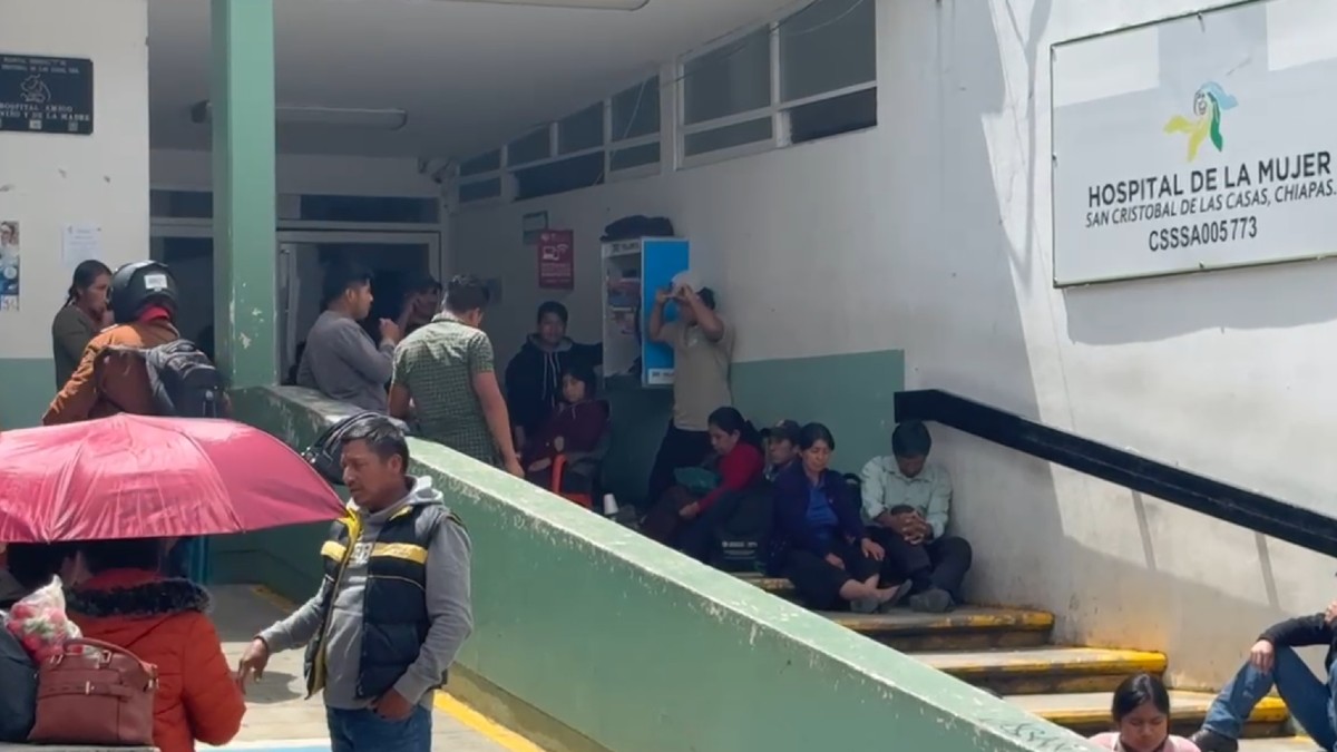 Niña, de 10 años, se debate entre la vida y la muerte tras dar a luz en ...