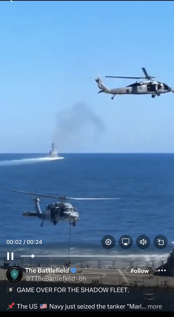 Thực hư video lính Mỹ đổ bộ chiếm tàu treo cờ Nga đang lan truyền trên mạng?