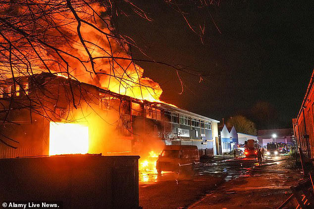 Moment fire rips through massive Birmingham factory: Residents warned ...