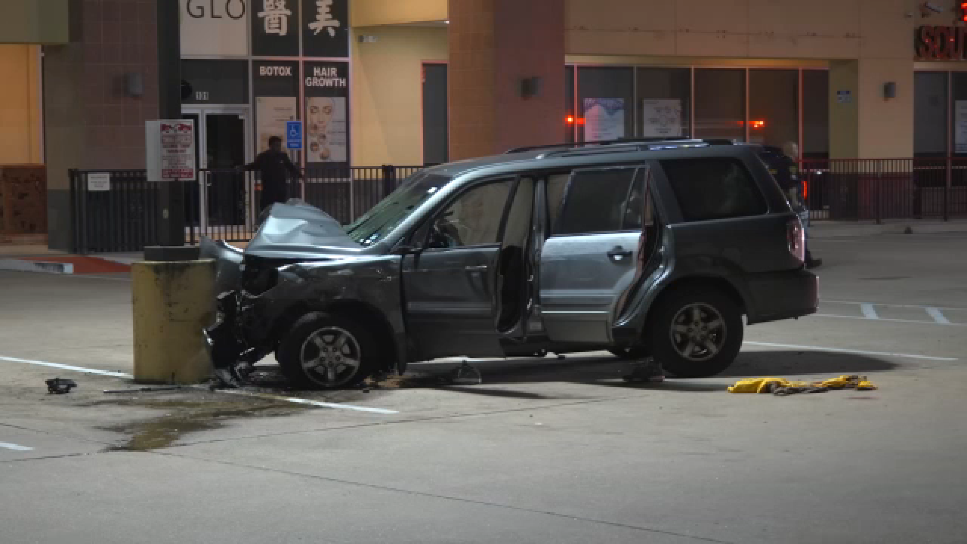 Video shows man shot to death at Chinatown gas station in SW Houston on ...