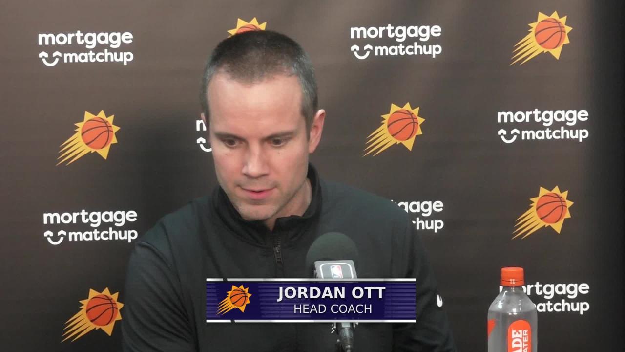 PHX 117, MEM 98: Suns coach Jordan Ott postgame media availability