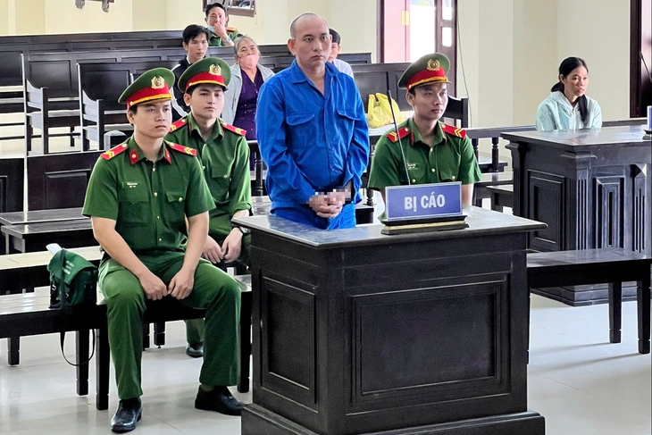 Phát hiện người tình đã có vợ, đòi chấm dứt thì bị chém gần chết