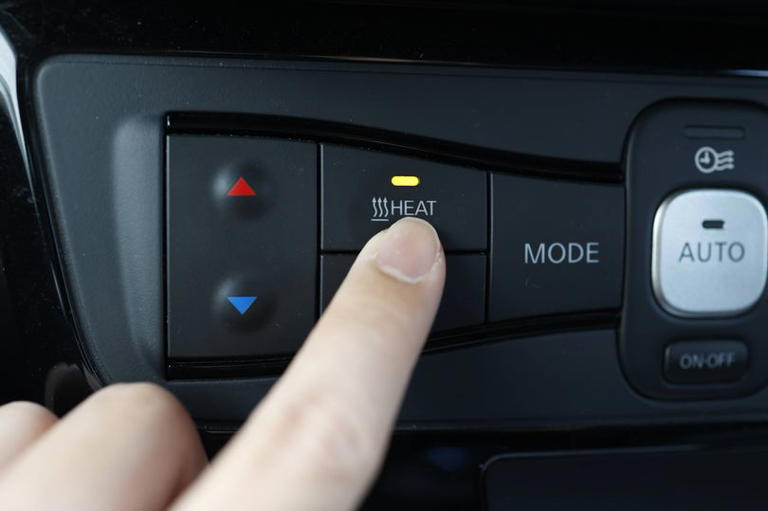 4-button combination will defrost your car windscreen quickly with no ...