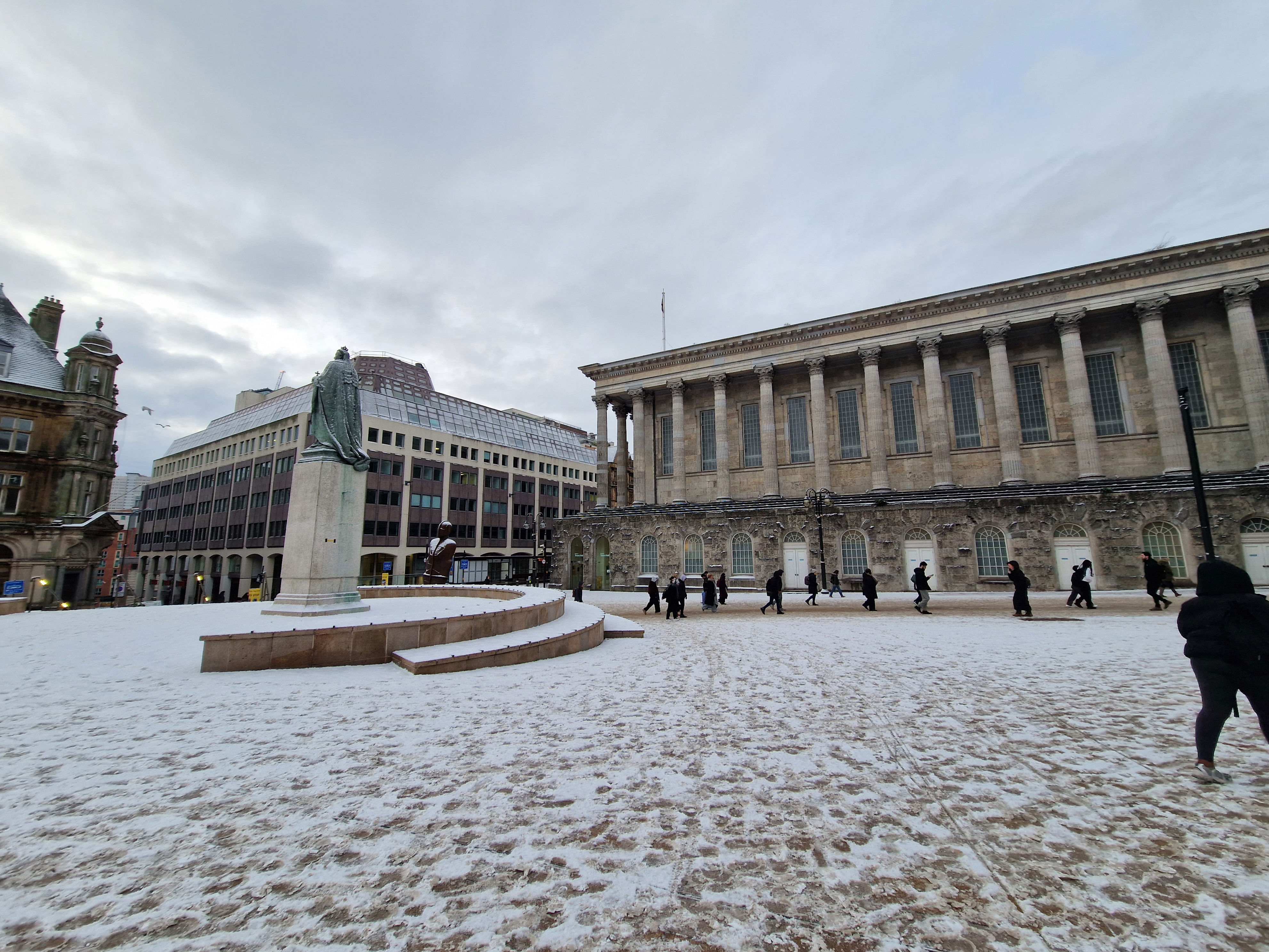View of Exact time snow is forecast to hit Birmingham this week: Hour-by-hour ...