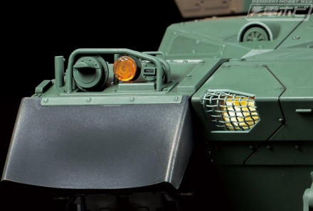 タミヤ「1/16RC 陸上自衛隊 10式戦車 フルオペレーション（プロポ付