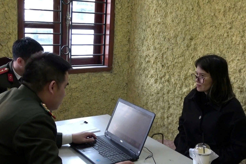 Facebooker Hoàng Thị Hồng Thái bị bắt