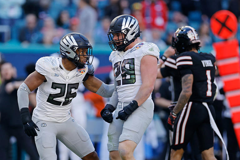 How to watch Oregon vs. Indiana: Peach Bowl semifinal time, TV channel ...