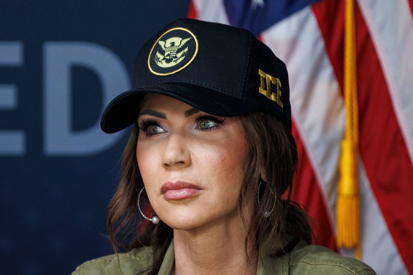 Plastic surgery expert weighs in on Kristi Noem