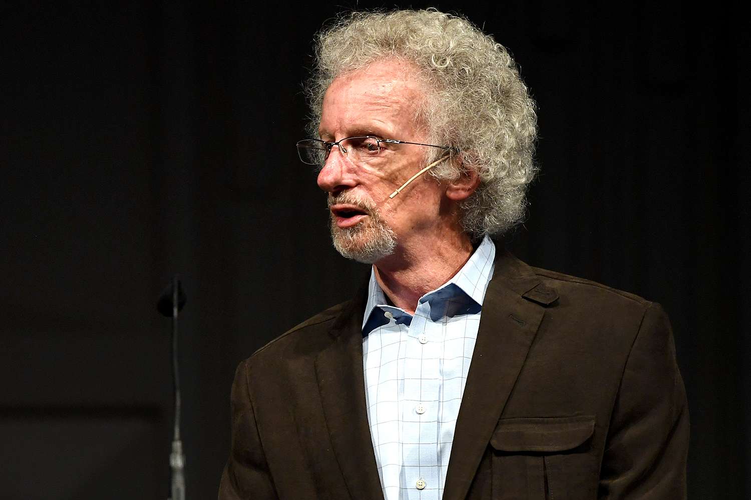 Bestselling Christian Author Phillip Yancey Reveals Extramarital Affair(00)