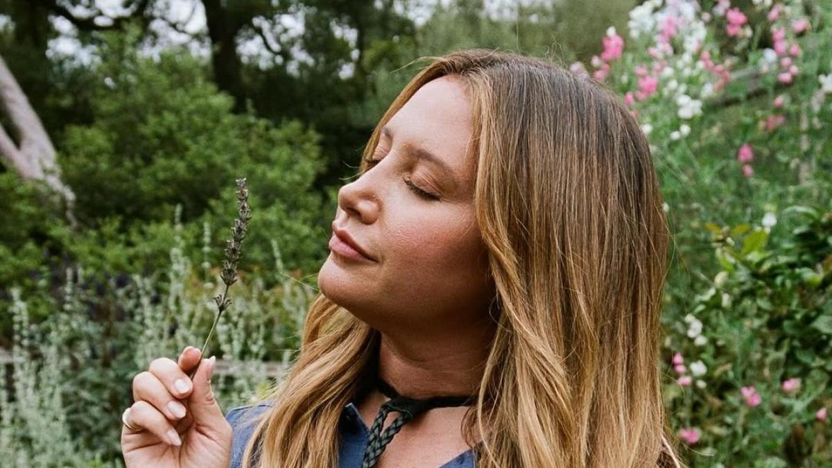 Ashley Tisdale y su «grupo de madres tóxicas» con Hilary Duff, Mandy ...
