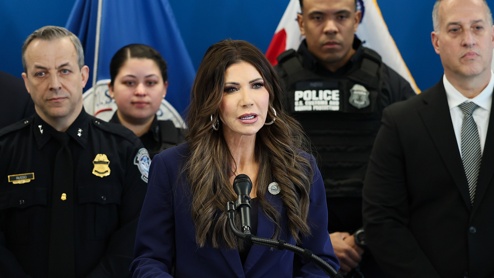 Noem announces details of ICE ‘Operation Salvo’ in NYC<br><br>