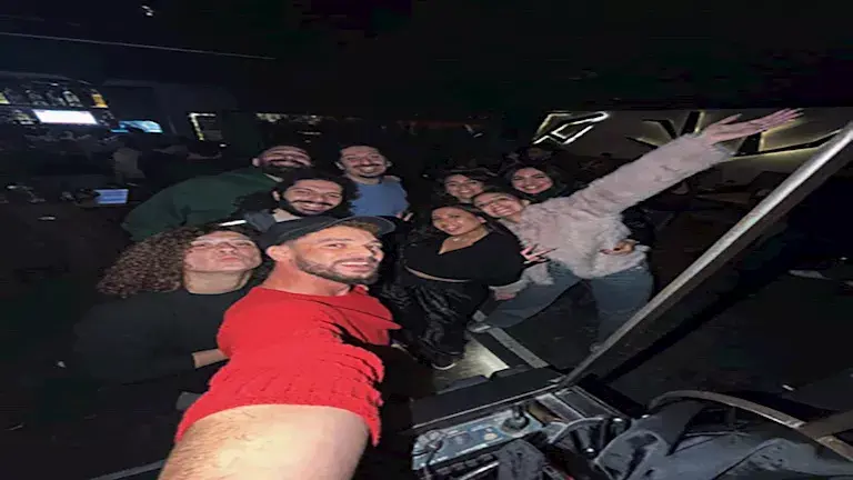 مريم الخشت تحتفل بعيد ميلادها مع أصدقائها