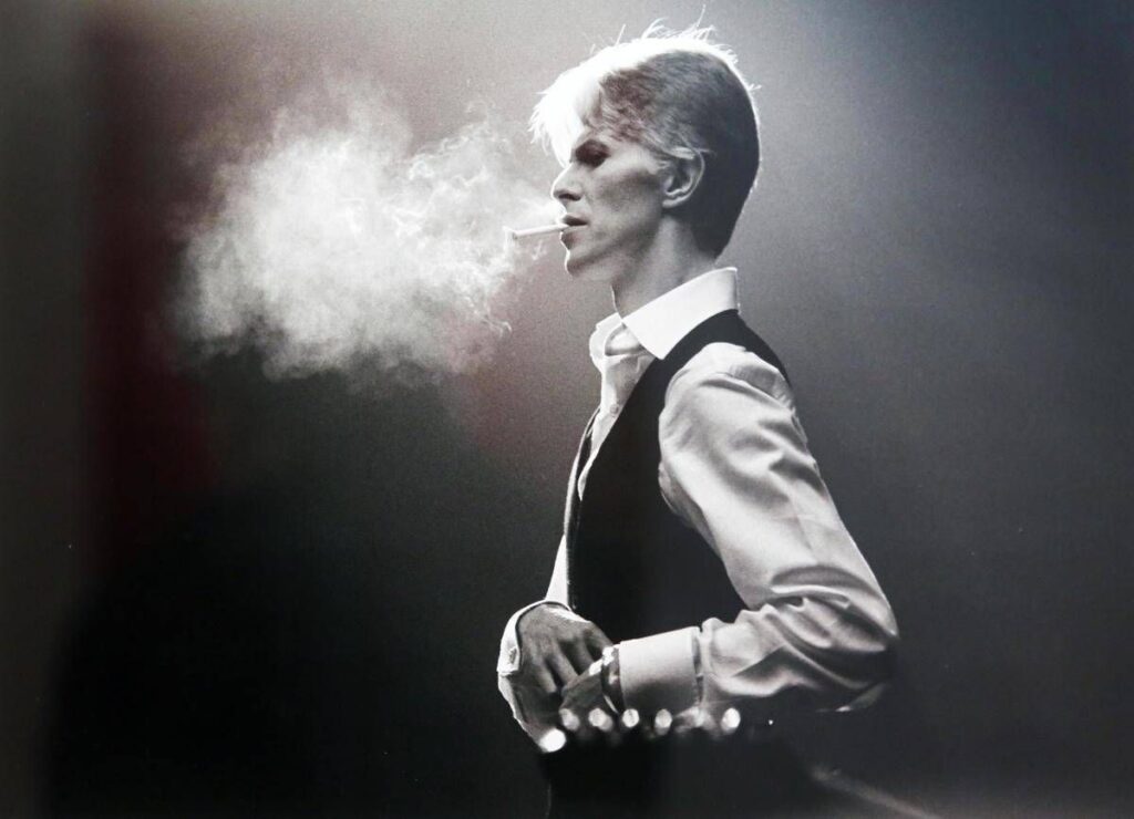 David Bowie 10 anni dopo, due nuove biografie raccontano il «Duca Bianco»