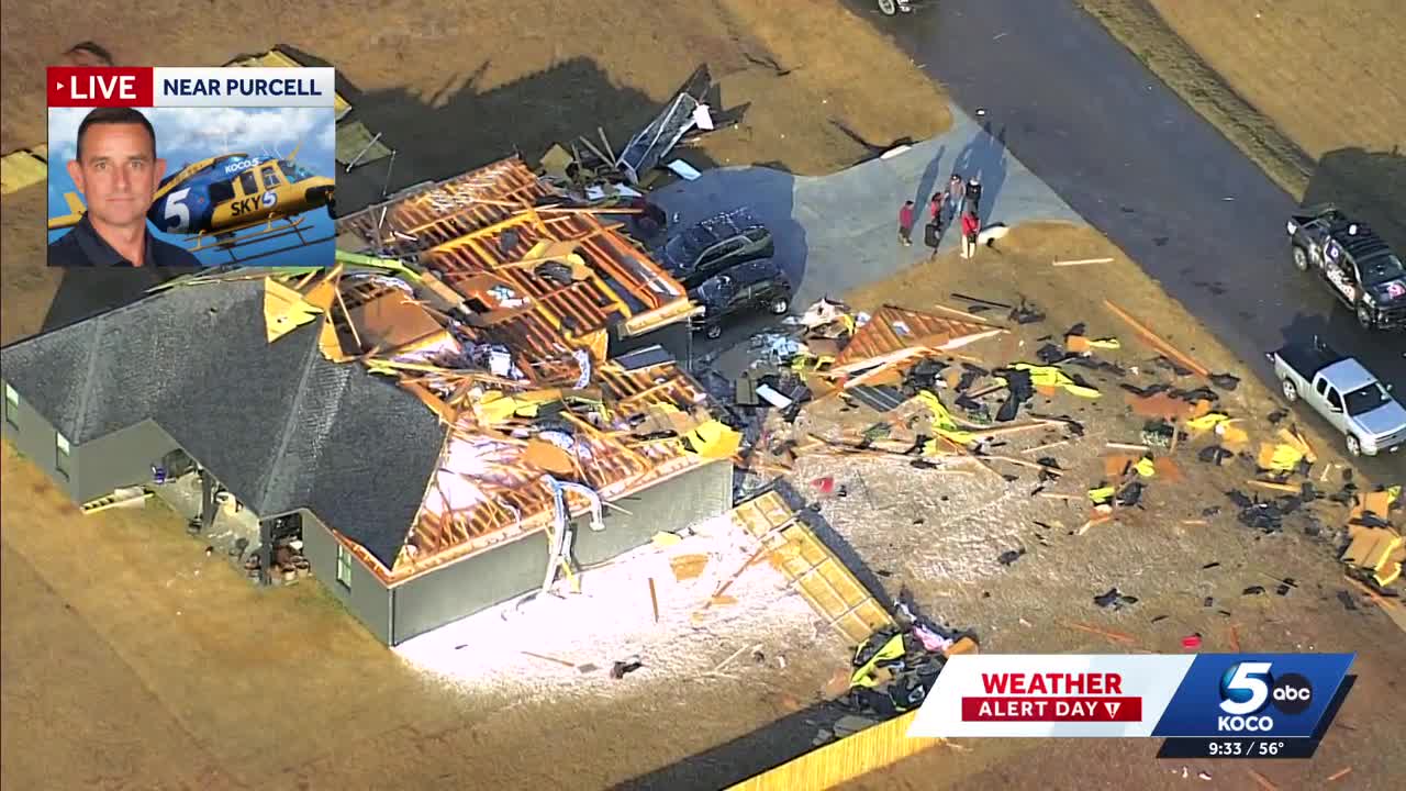 Sky 5 video: Tornado rips roof off and destroys home in Purcell