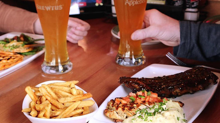 How Applebee's got its name is actually a funny story