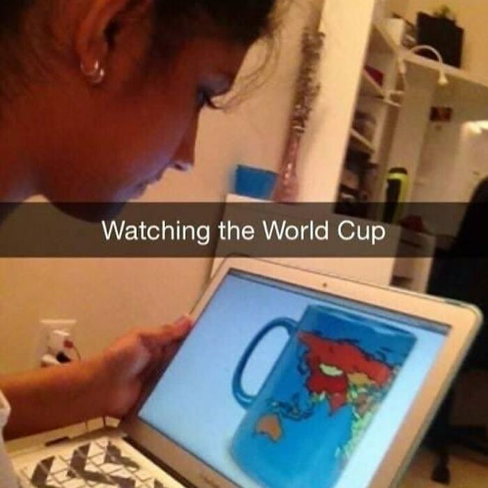 “Absurd Reality”: 33 Funny Photos That Are Better Without Context