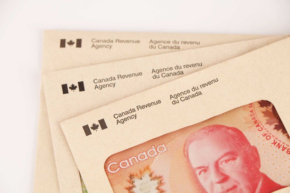 The CRA is sitting on over $1.7B in uncashed cheques — here's how to ...