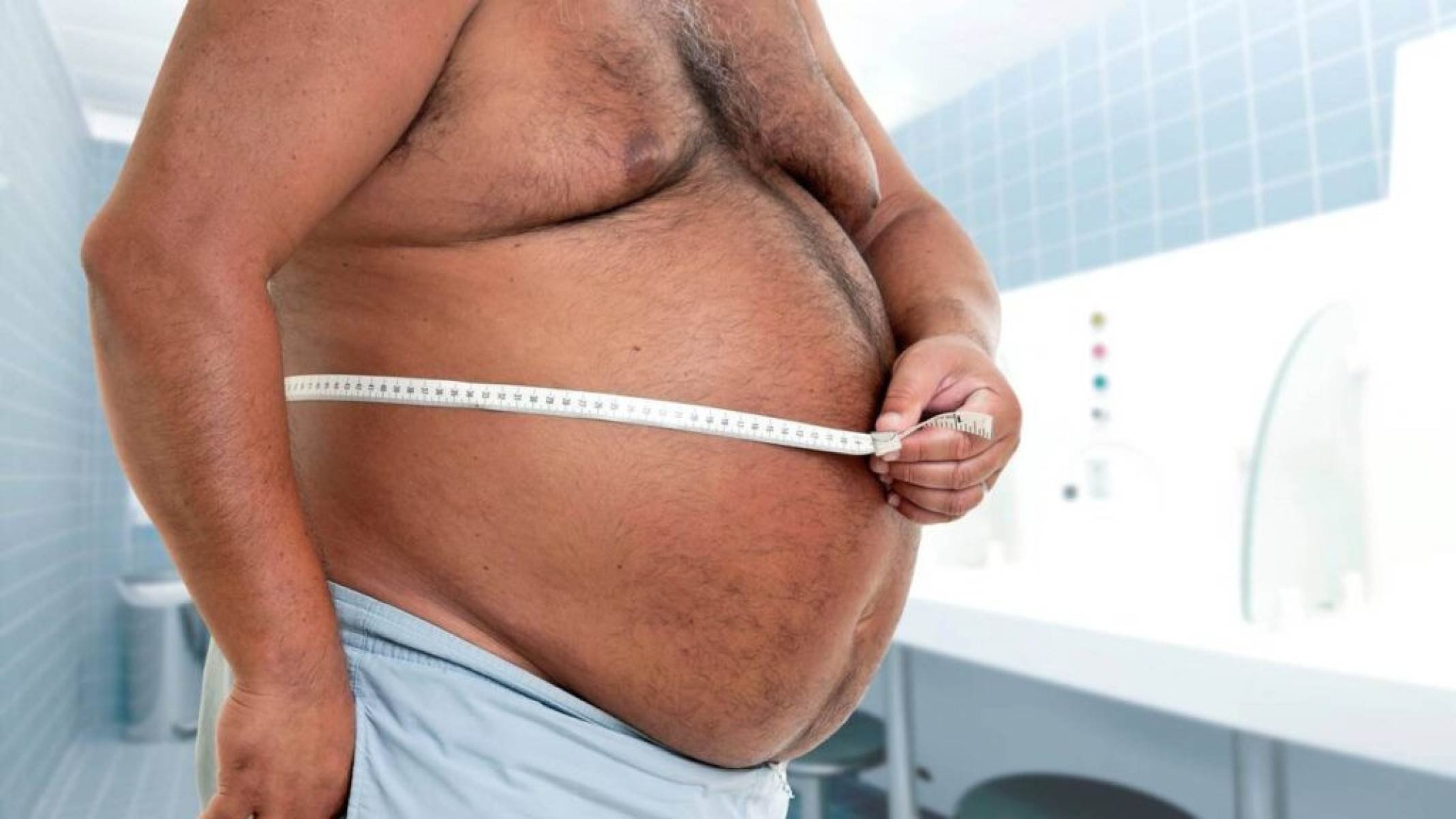 O segredo da água com gás: inchaço temporário ou gordura extra?