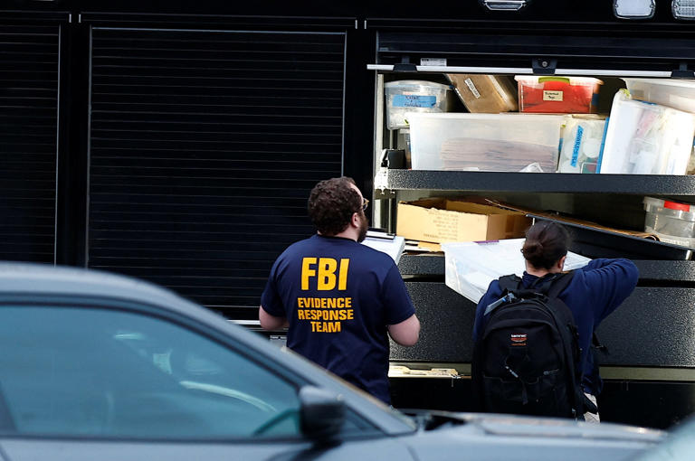 2 injured in shooting involving federal agents in Portland, Oregon