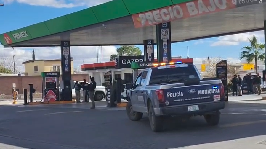 Three police officers shot in Juarez<br>