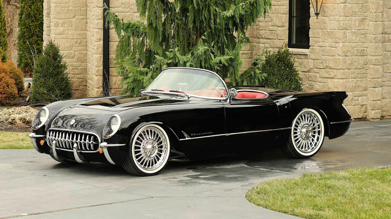 1954 コルベット・ノマド・カスタム This Corvette looks like 1954, but it drives like a Z06