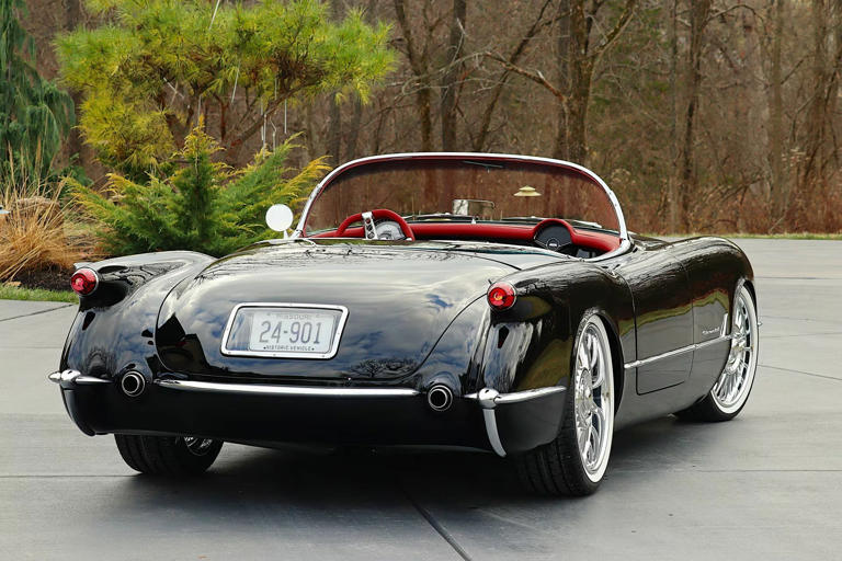 This Corvette looks like 1954, but it drives like a Z06