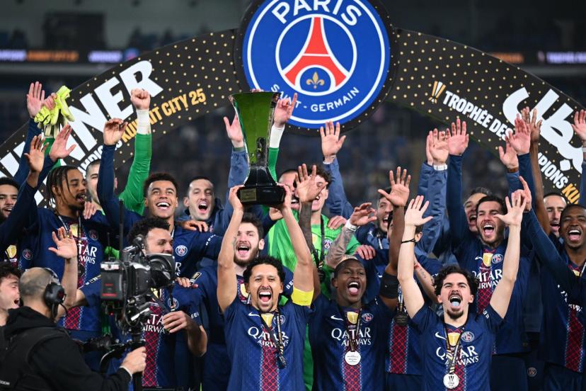 Maillot Adidas Paris FC 2022/23 - Signé Par Toute L'équipe, Taille M