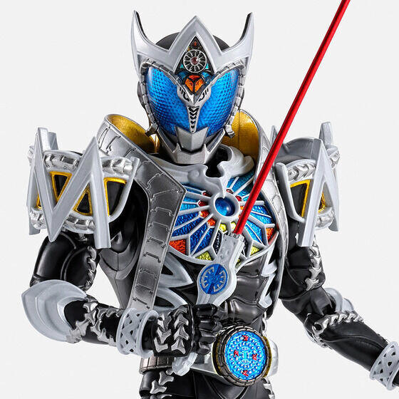 仮面ライダーキバ』真骨彫製法に「仮面ライダーサガ」が登場【新春特別