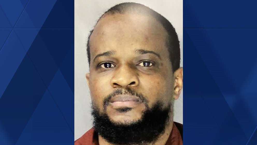 Man pleads guilty to murder in 2021 fatal shooting at GQ Barbershop in ...
