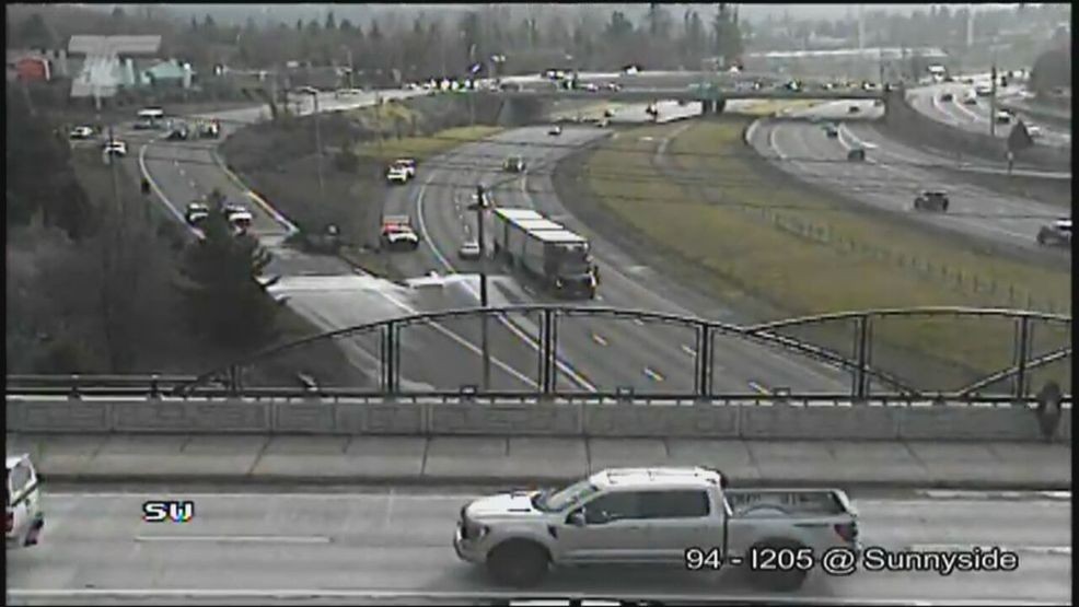 Oregon man dies after hitting sign along I-205, sending his car into a roll