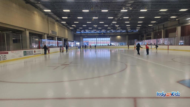 Where to go ice skating in Indianapolis | Indoor & outdoor ice rinks 2026