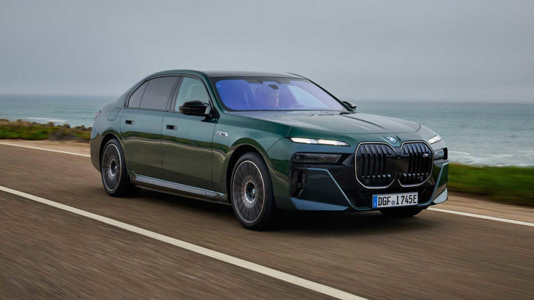 BMW chose a hypercar maker over battery giants for its new i7